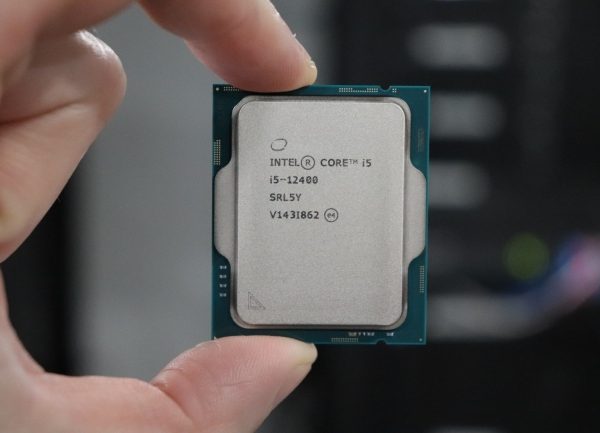 Intel Core i5-12400