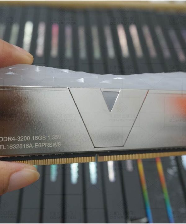 Ram V-Color DDR4 3200Mhz 16GB Skywalker Plus Sliver 21 Ram V-Color DDR4 3200Mhz 16GB